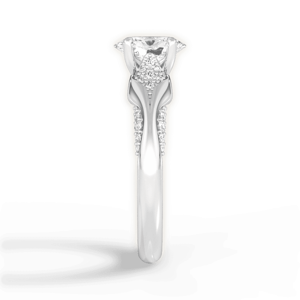 14kt White Gold/18kt White Gold/Platinum/oval/perspective