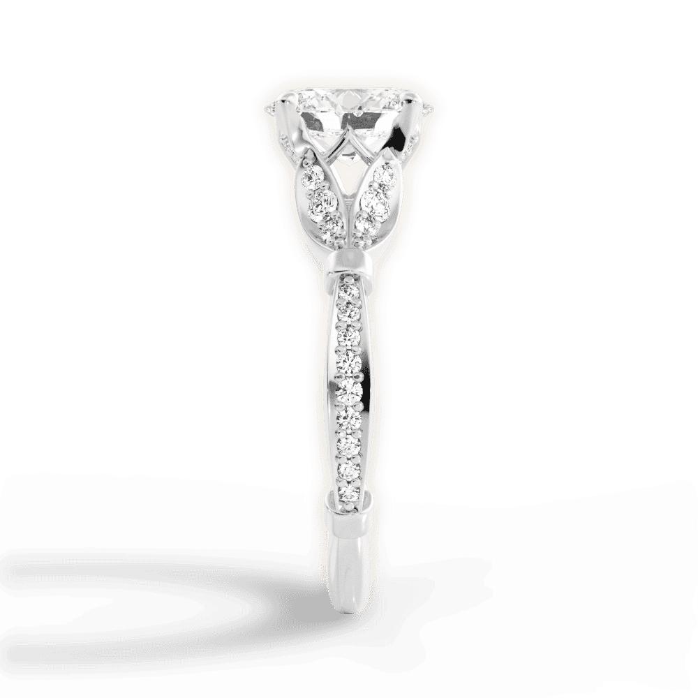 14kt White Gold/18kt White Gold/Platinum/oval/perspective