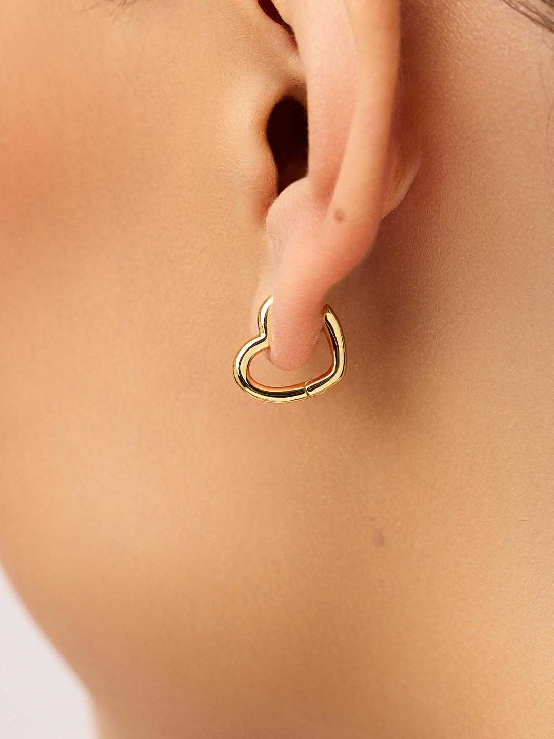 14kt yellow gold plated/front