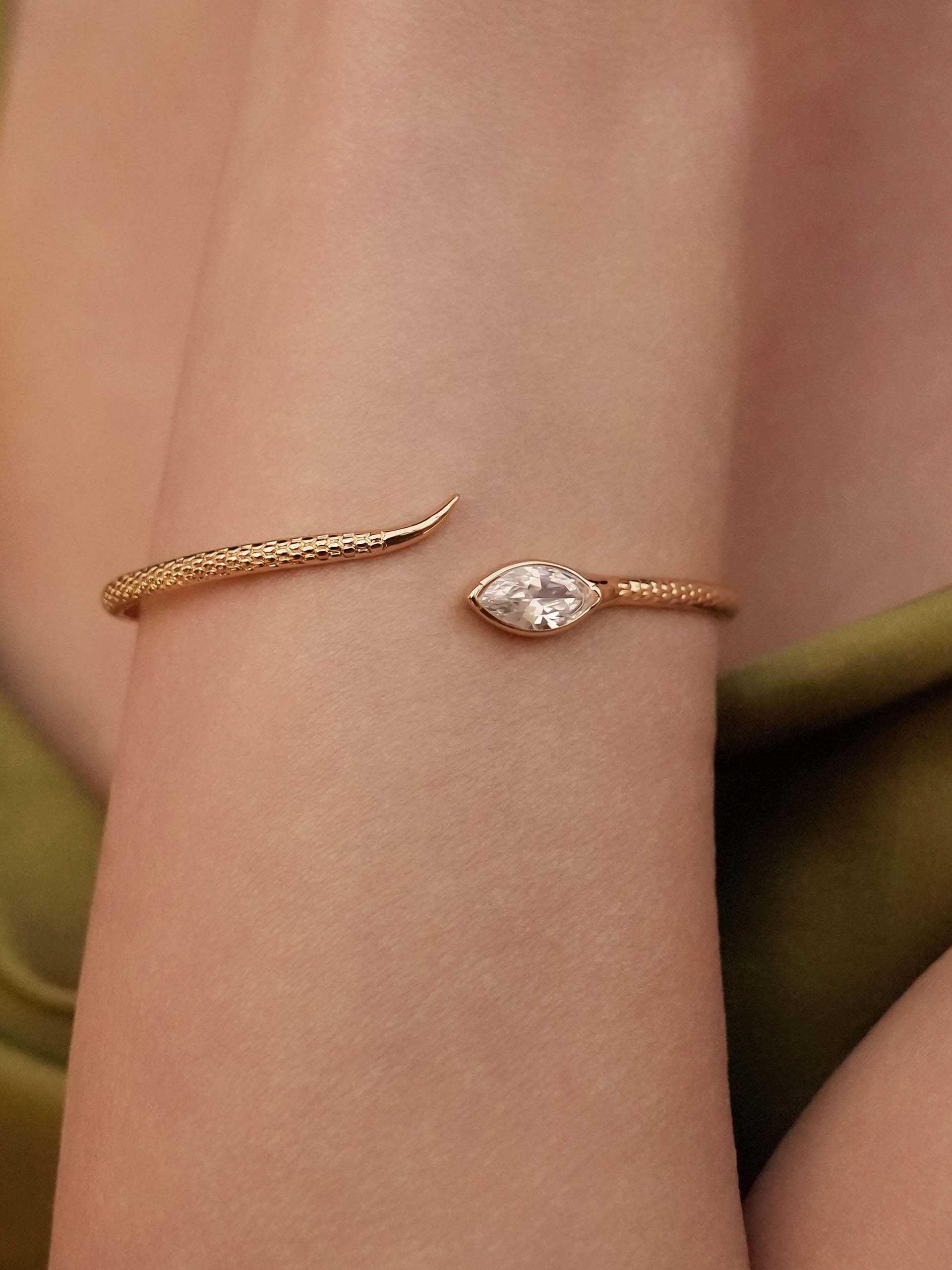 18kt Gold Plated/perspective