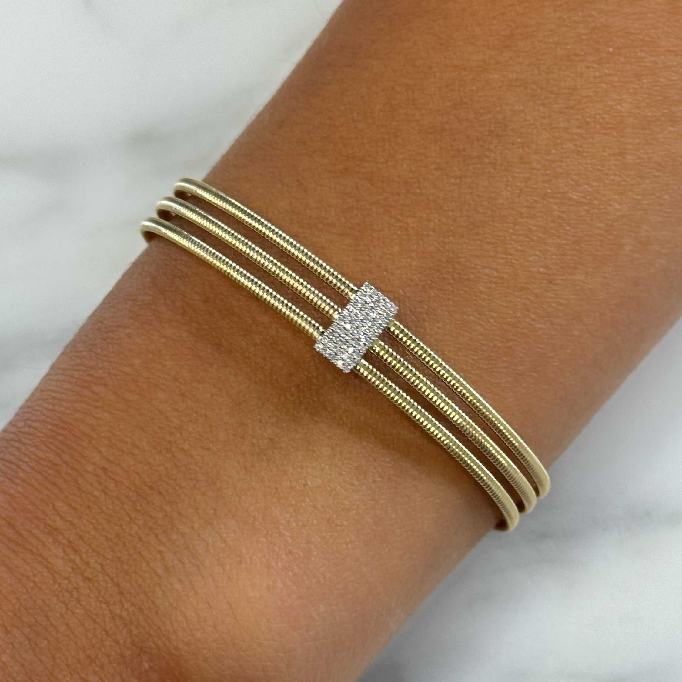 14kt yellow gold/hover