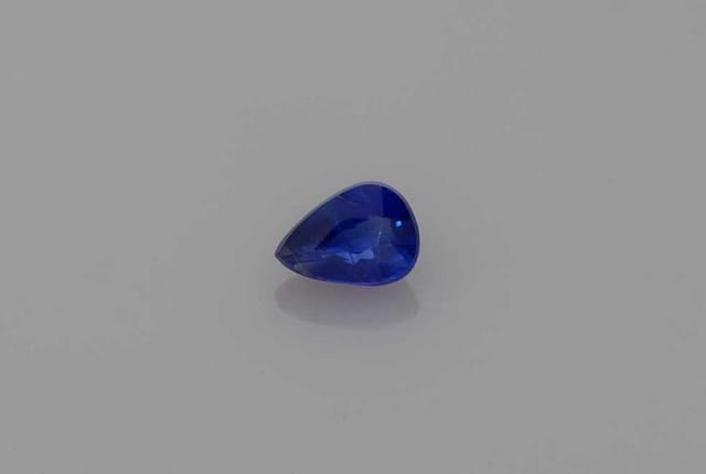 3x4mm Pear Sapphire