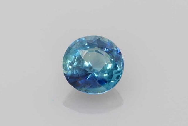 6x6mm Round Sapphire