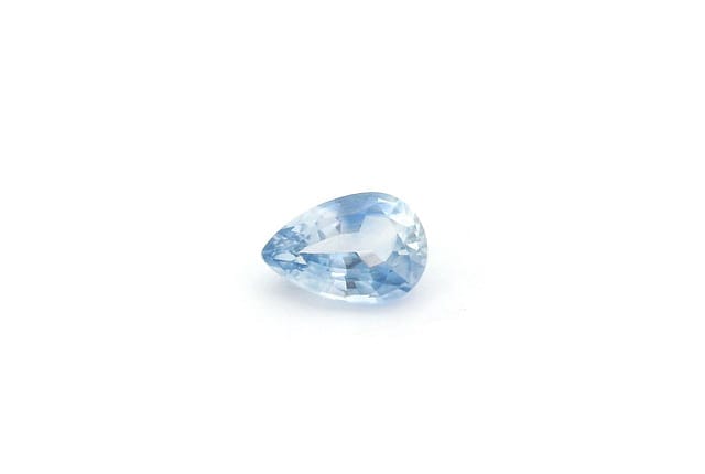 4x6mm Pear Sapphire