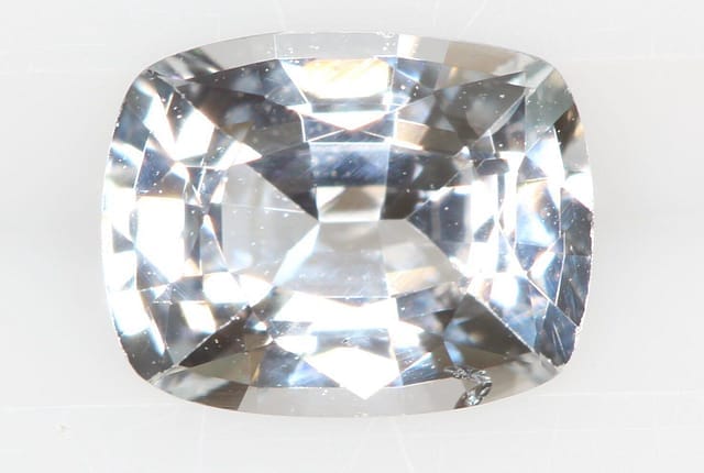 5x7mm Cushion Sapphire