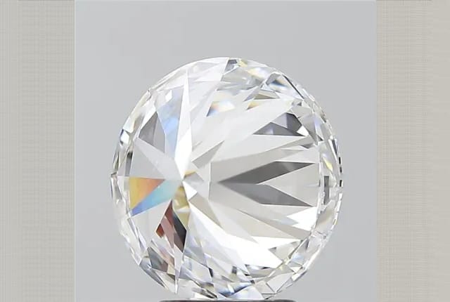 4.01 Carat Round Diamond