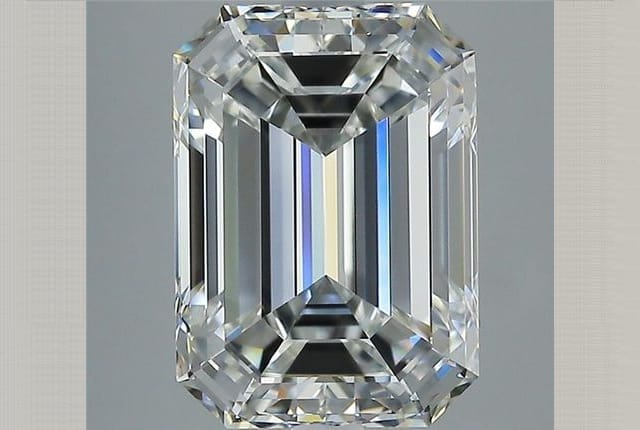 4.01 Carat Emerald Diamond