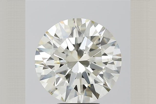 5.03 Carat Round Diamond