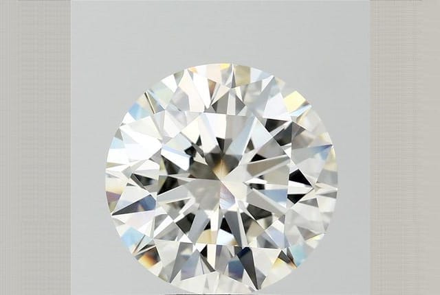 5.01 Carat Round Diamond