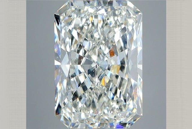 5.01 Carat Radiant Diamond