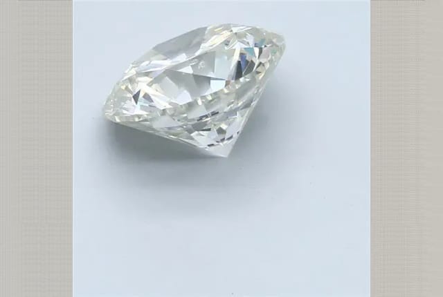 5.05 Carat Round Diamond