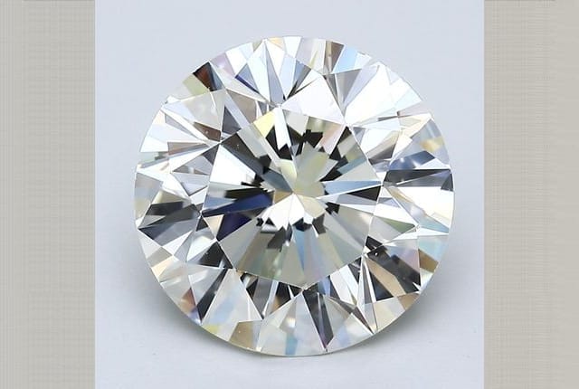 5.01 Carat Round Diamond