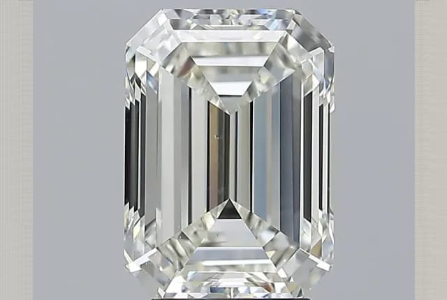 4.01 Carat Emerald Diamond