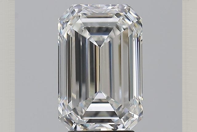 4.01 Carat Emerald Diamond