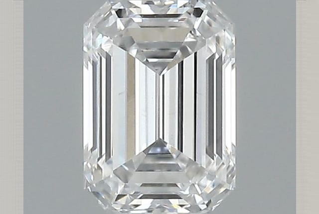 0.30 Carat Emerald Diamond