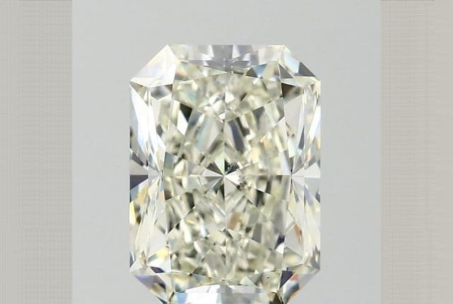 3.01 Carat Radiant Diamond
