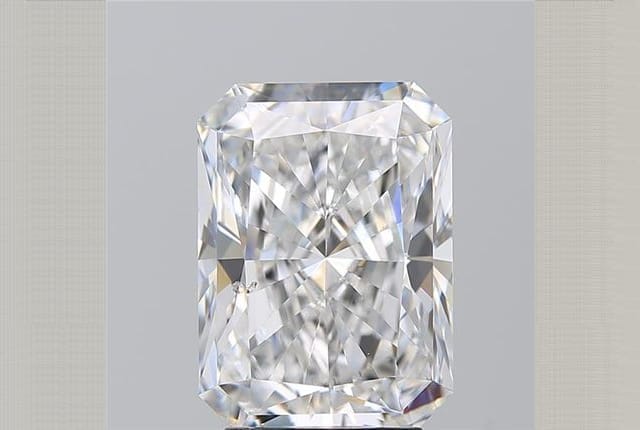 3.50 Carat Radiant Diamond