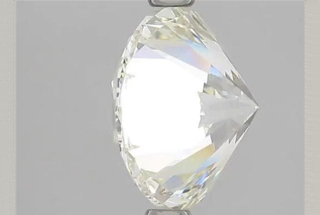 3.51 Carat Round Diamond