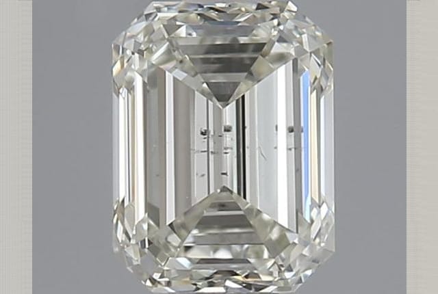 0.90 Carat Emerald Diamond