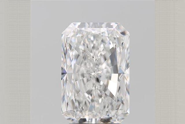 3.50 Carat Radiant Diamond