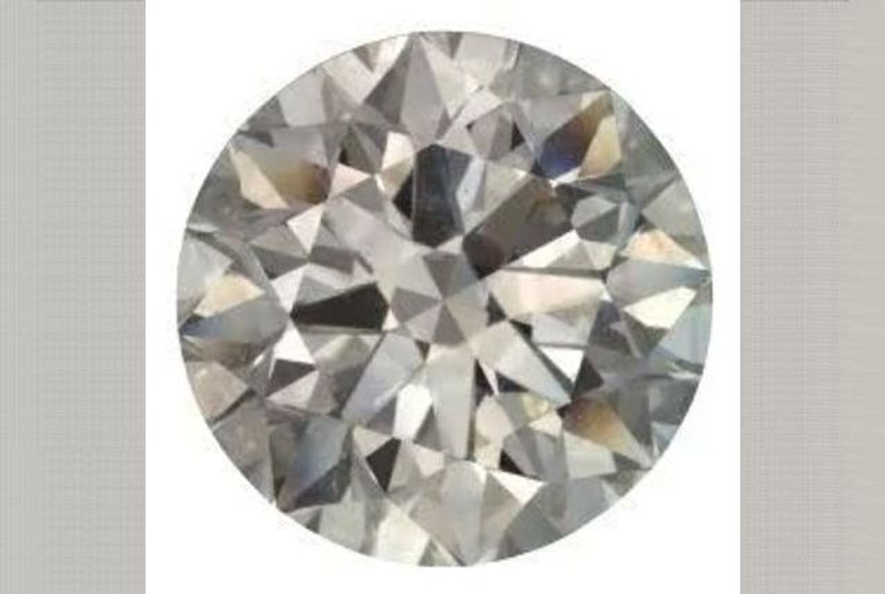 5.01 Carat Round Diamond