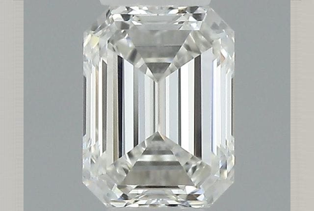 0.30 Carat Emerald Diamond