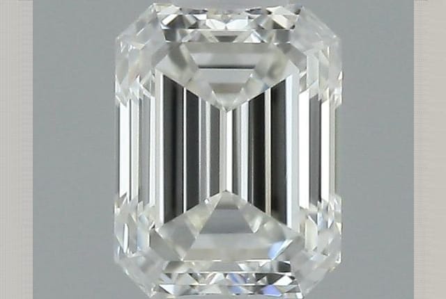 0.30 Carat Emerald Diamond