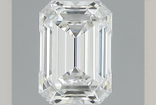 0.30 Carat Emerald Diamond