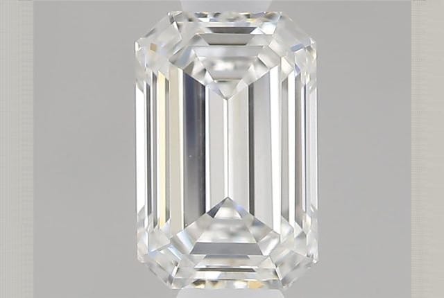 0.32 Carat Emerald Diamond