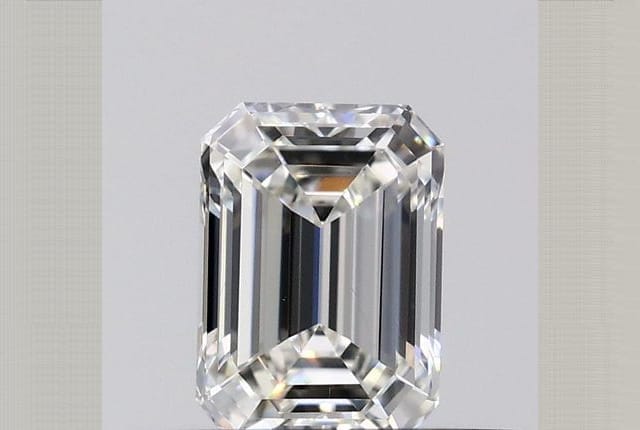 0.30 Carat Emerald Diamond