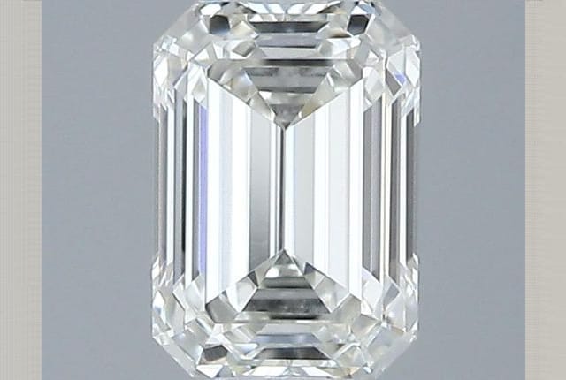 0.30 Carat Emerald Diamond
