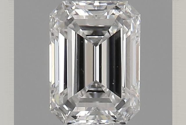 0.30 Carat Emerald Diamond