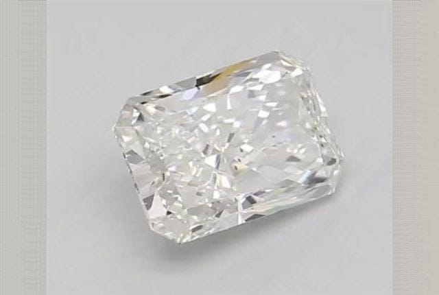 0.92 Carat Radiant Lab Diamond