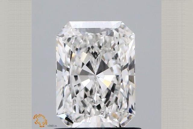 1.09 Carat Radiant Lab Diamond