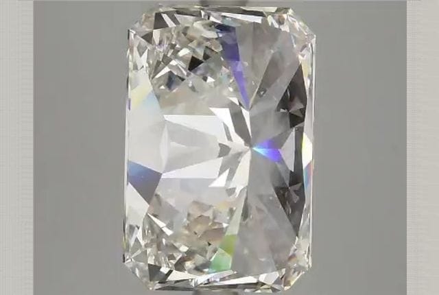 4.93 Carat Radiant Lab Diamond