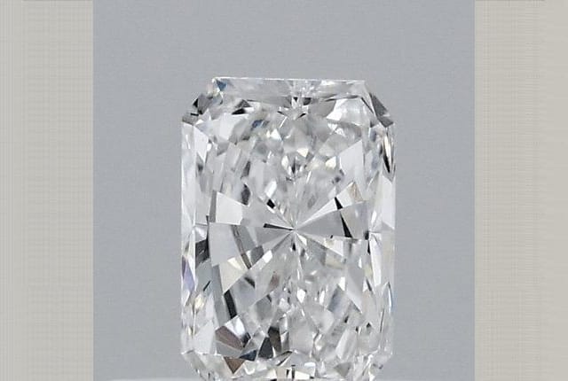 0.37 Carat Radiant Lab Diamond
