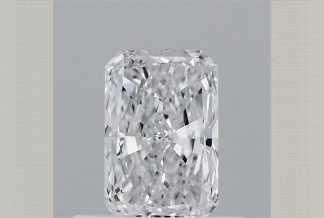 0.46 Carat Radiant Lab Diamond