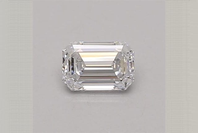 0.34 Carat Emerald Lab Diamond