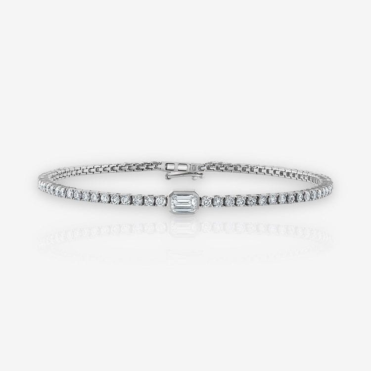 Single Station Emerald Diamond Tennis Bracelet