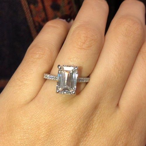 4 carat emerald cut diamond ring