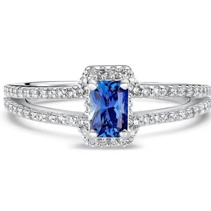 Article: How to Buy a Sapphire Engagement Ring