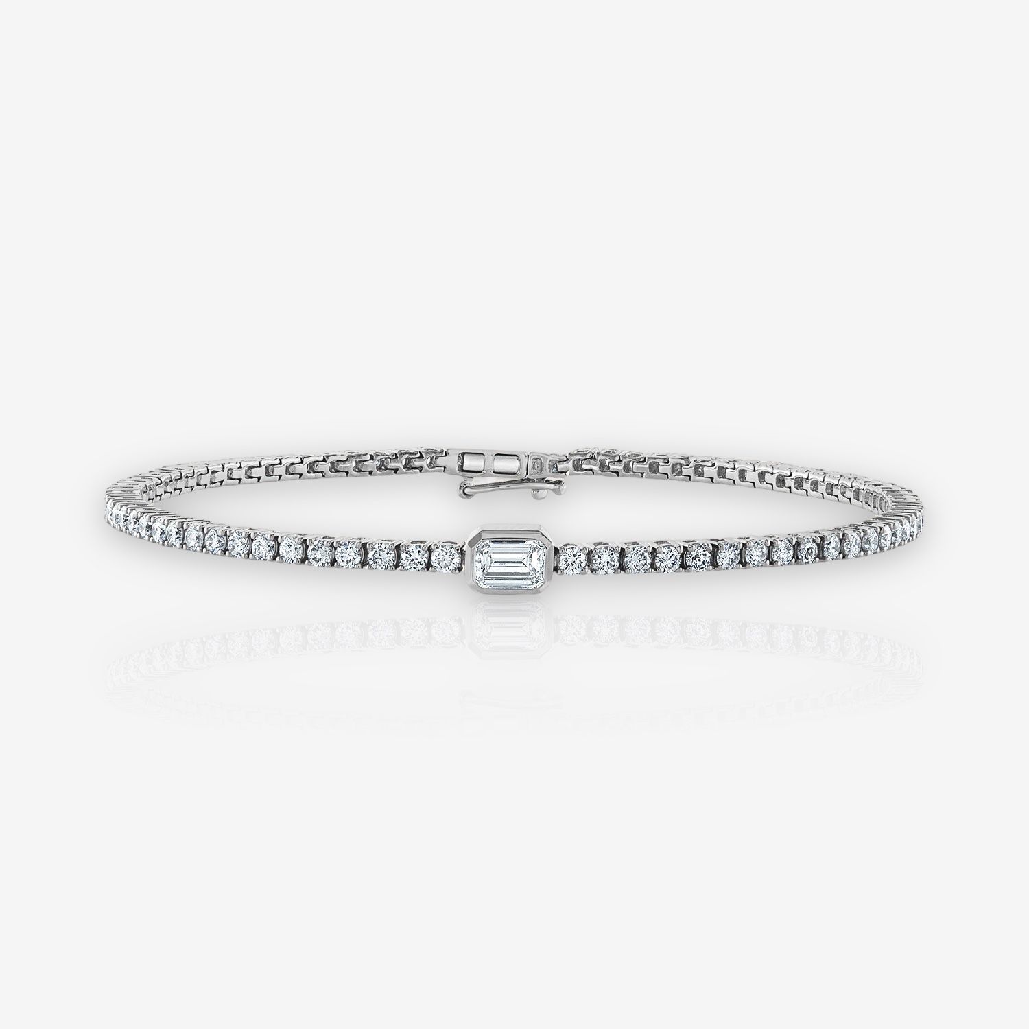 14kt white gold/2.00 ctw/top