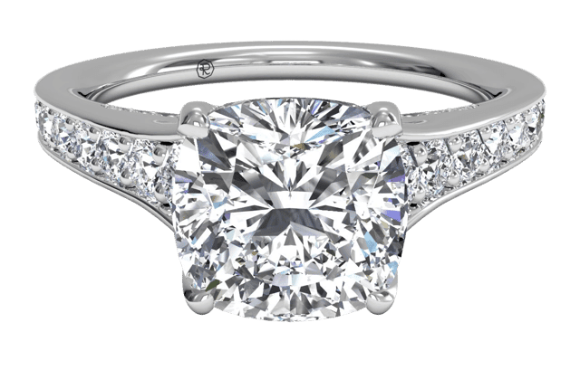 The Difference Between Diamonds and Lab Diamonds