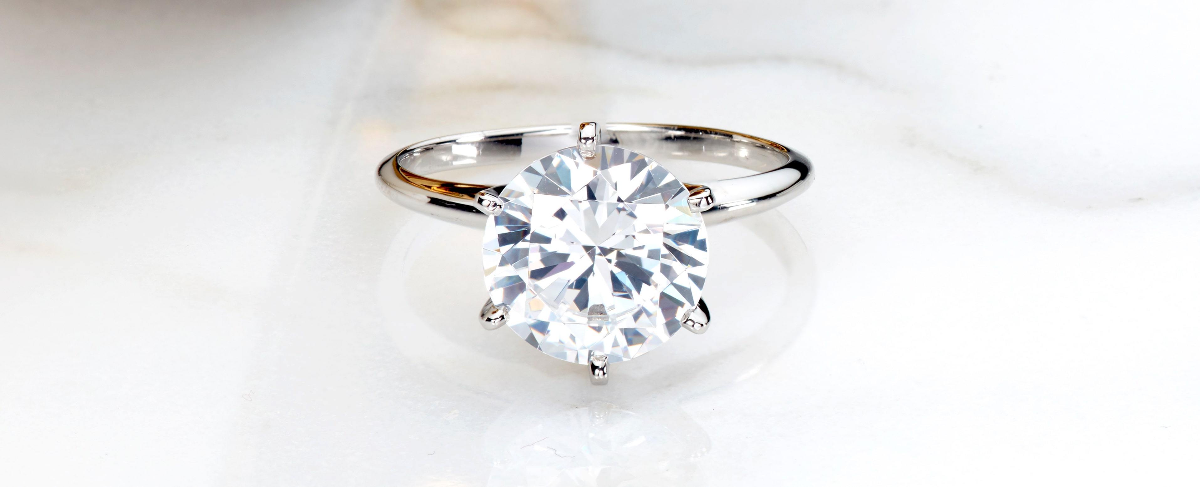 solitaire engagement ring