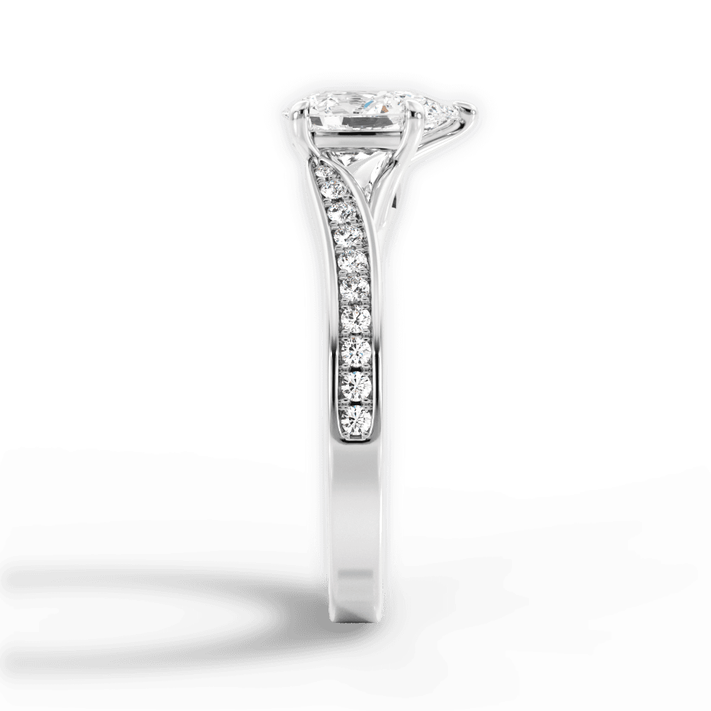 14kt White Gold/18kt White Gold/Platinum/pear/perspective
