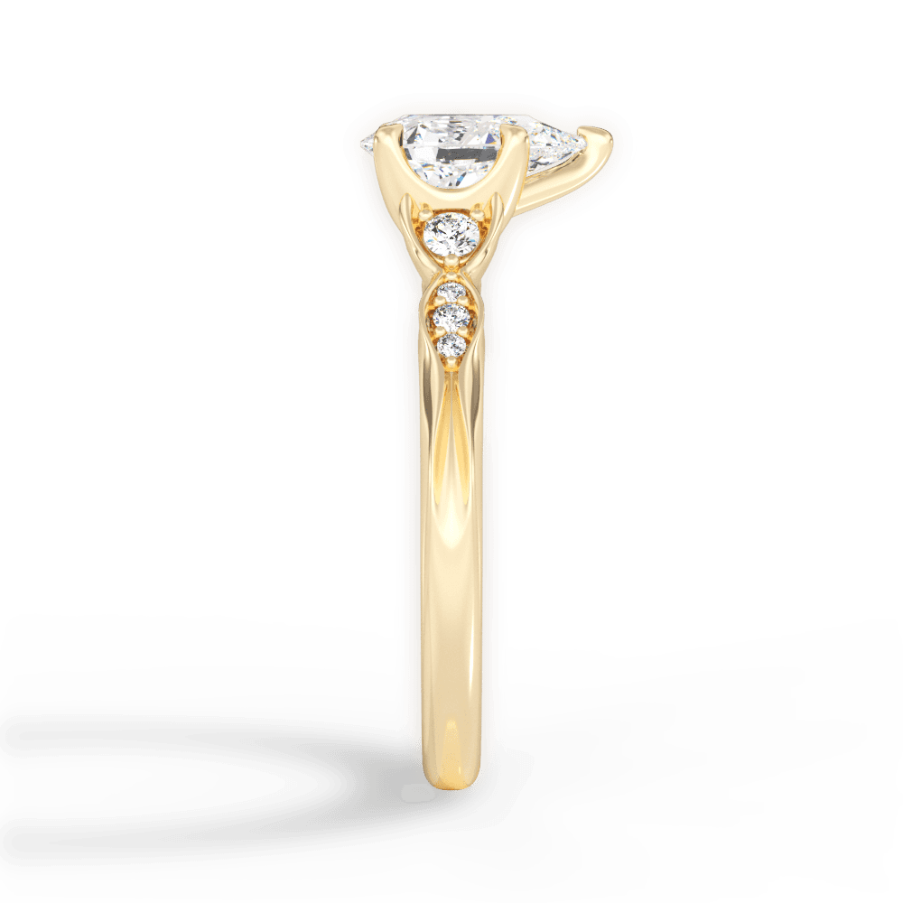 14kt Yellow Gold/18kt Yellow Gold/pear/perspective