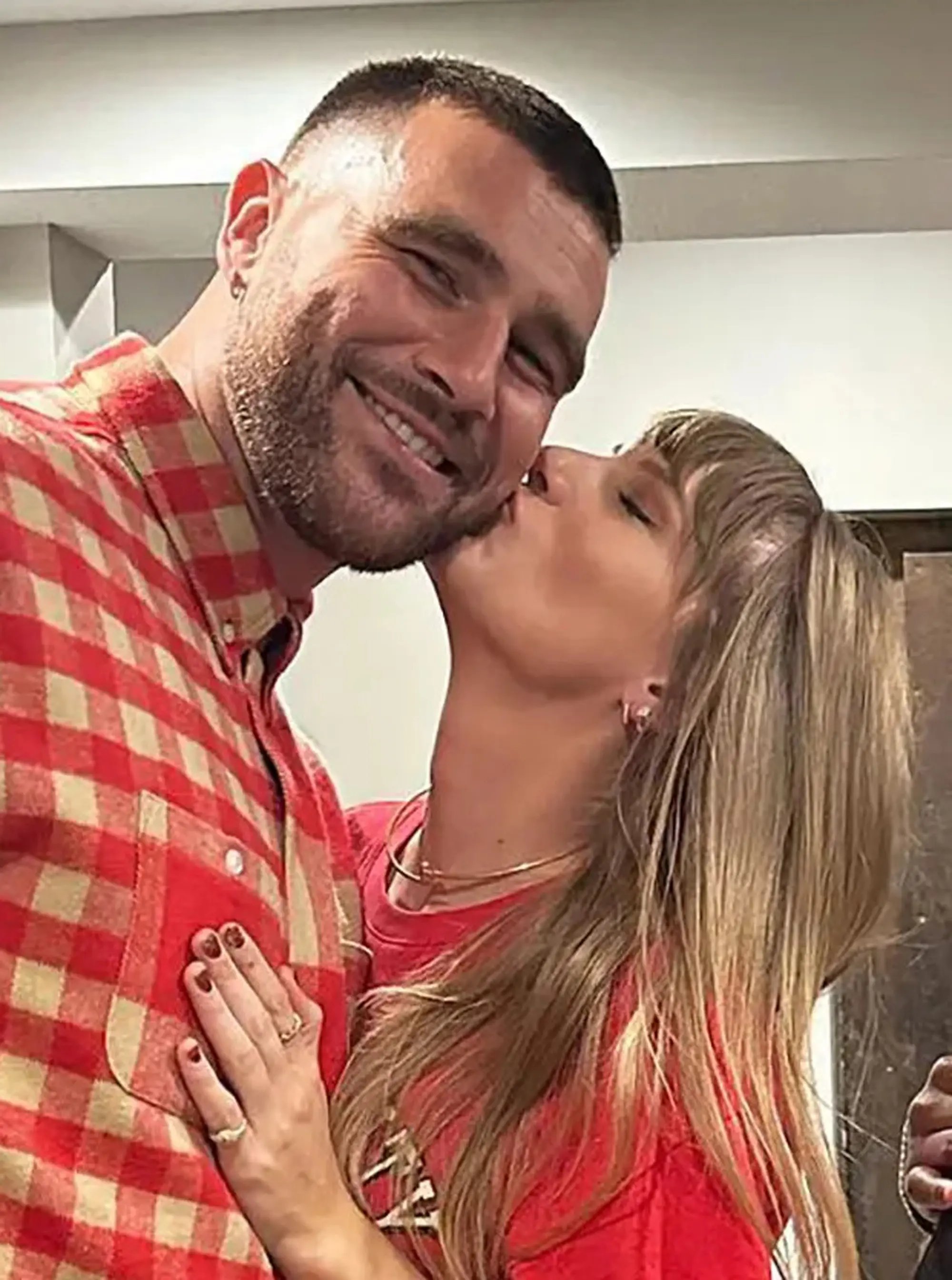 Ritani Predicts What Taylor Swift and Travis Kelce's Potential Engagement Ring Might Look Like
