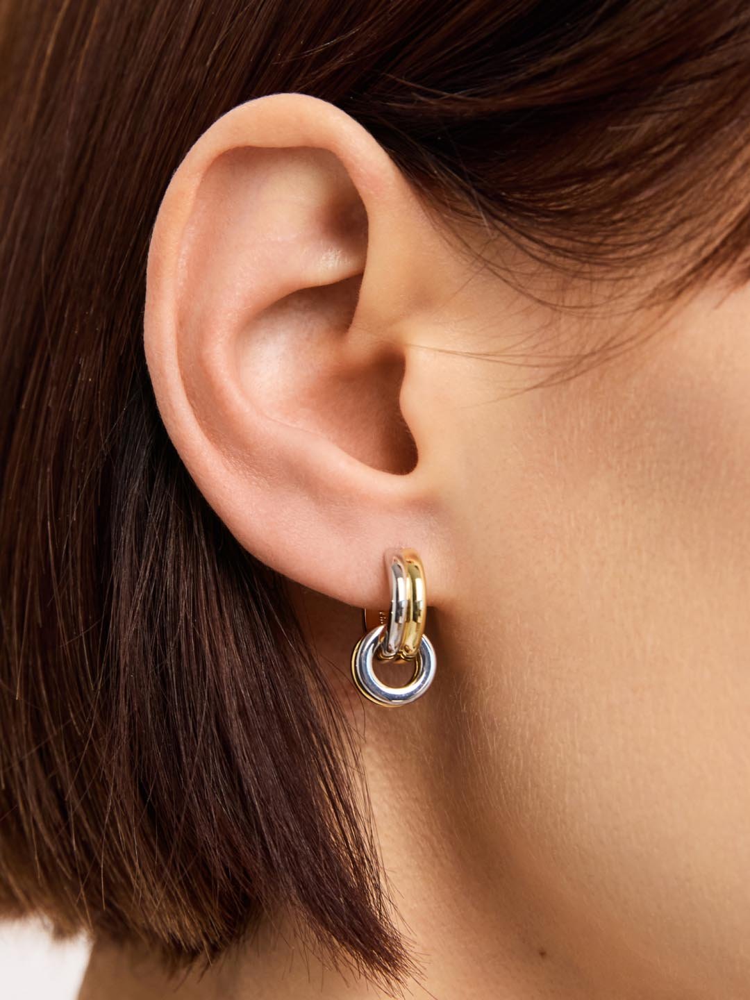 14kt yellow gold plated/front