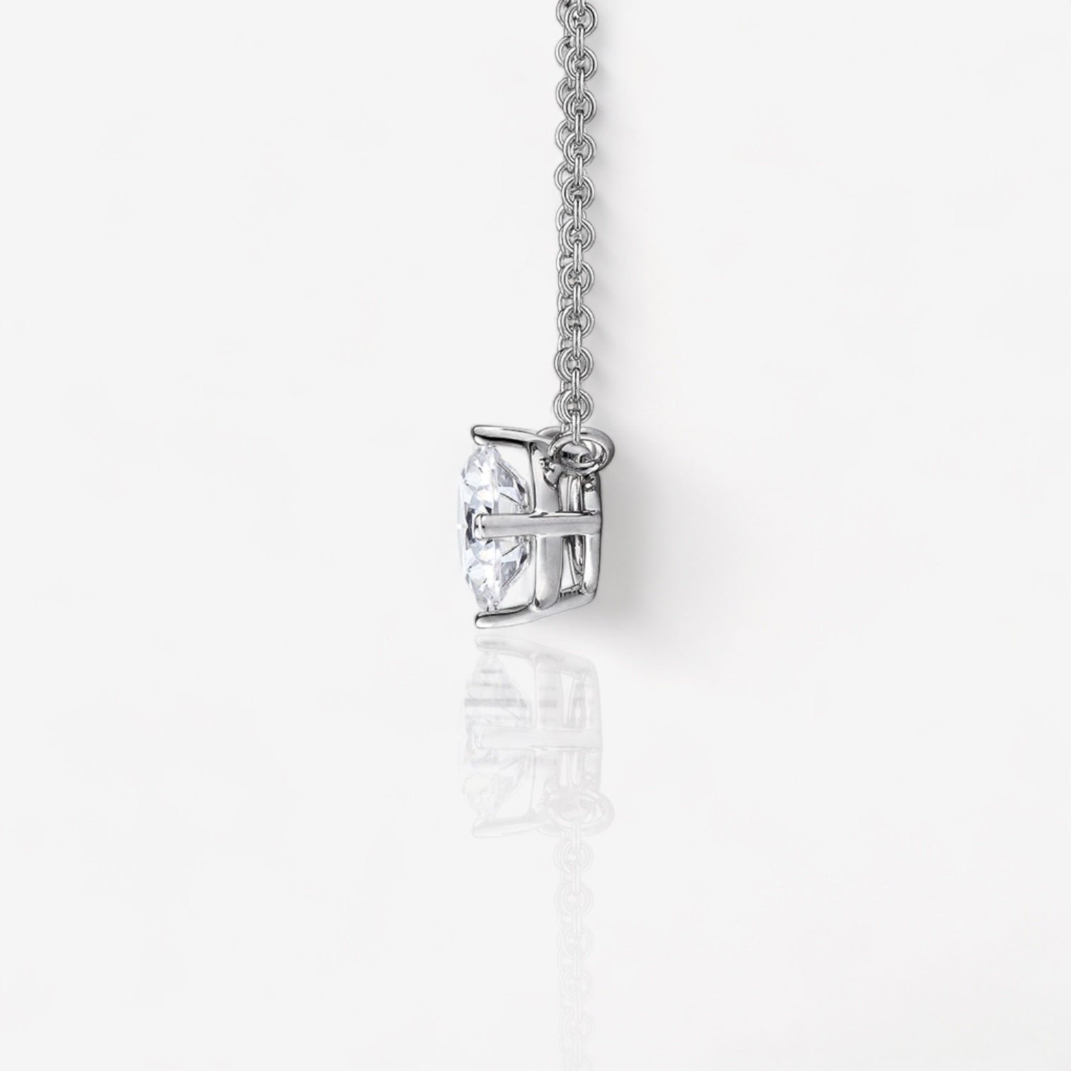 14kt white gold/18kt white gold/platinum/side