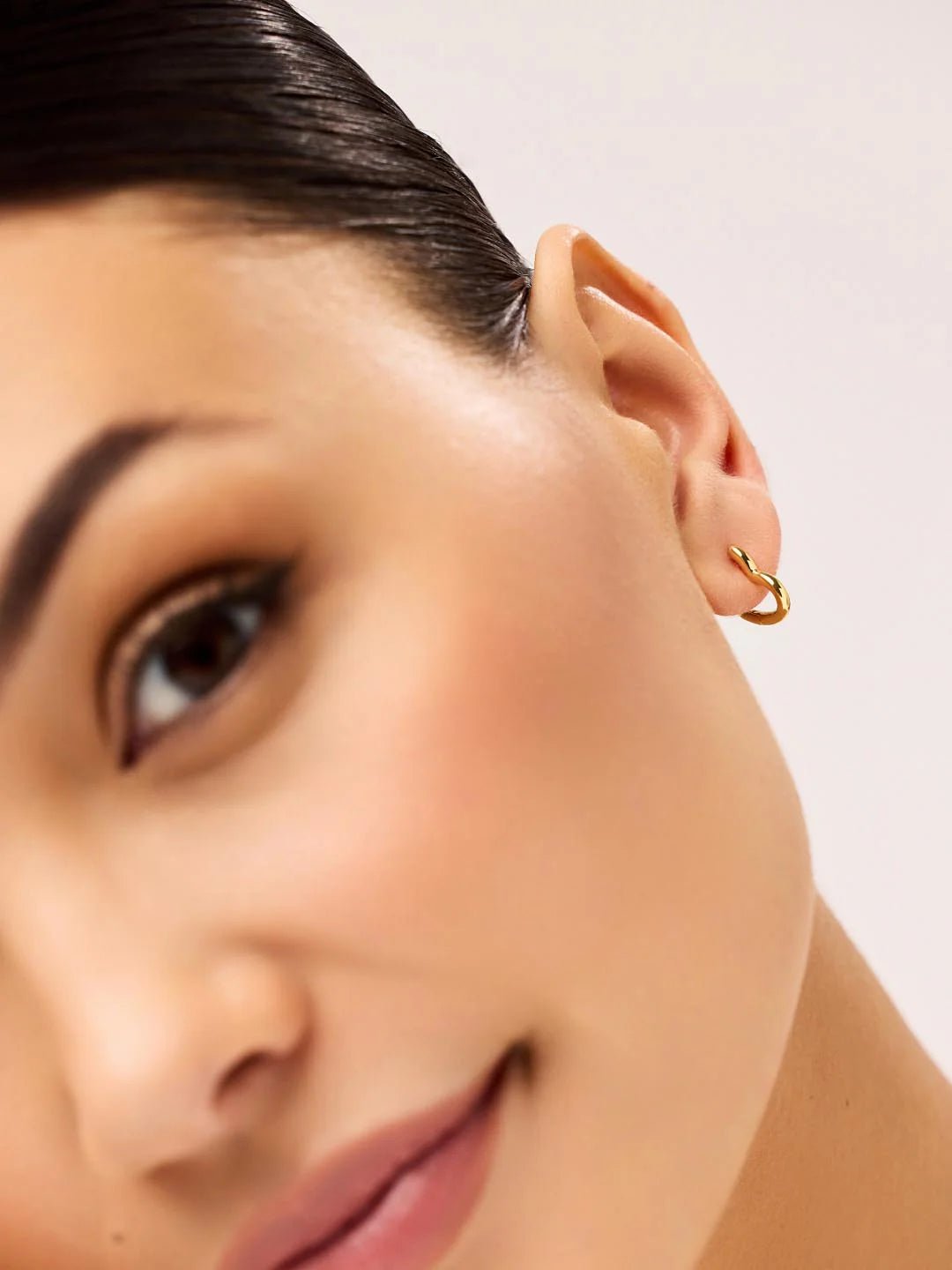 14kt yellow gold plated/model